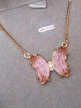 18K GOLD PLATED BUTTERFLY DESIGN PINK CRYSTAL DAINTY EMERALD NECKLACE, WAAL1326